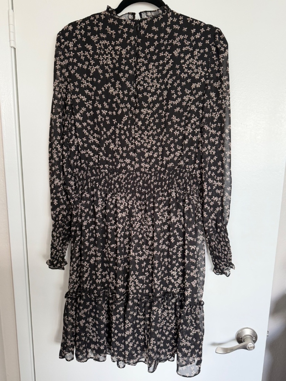 Black floral long sleeve dress - Size 14 - Picture 2 of 2